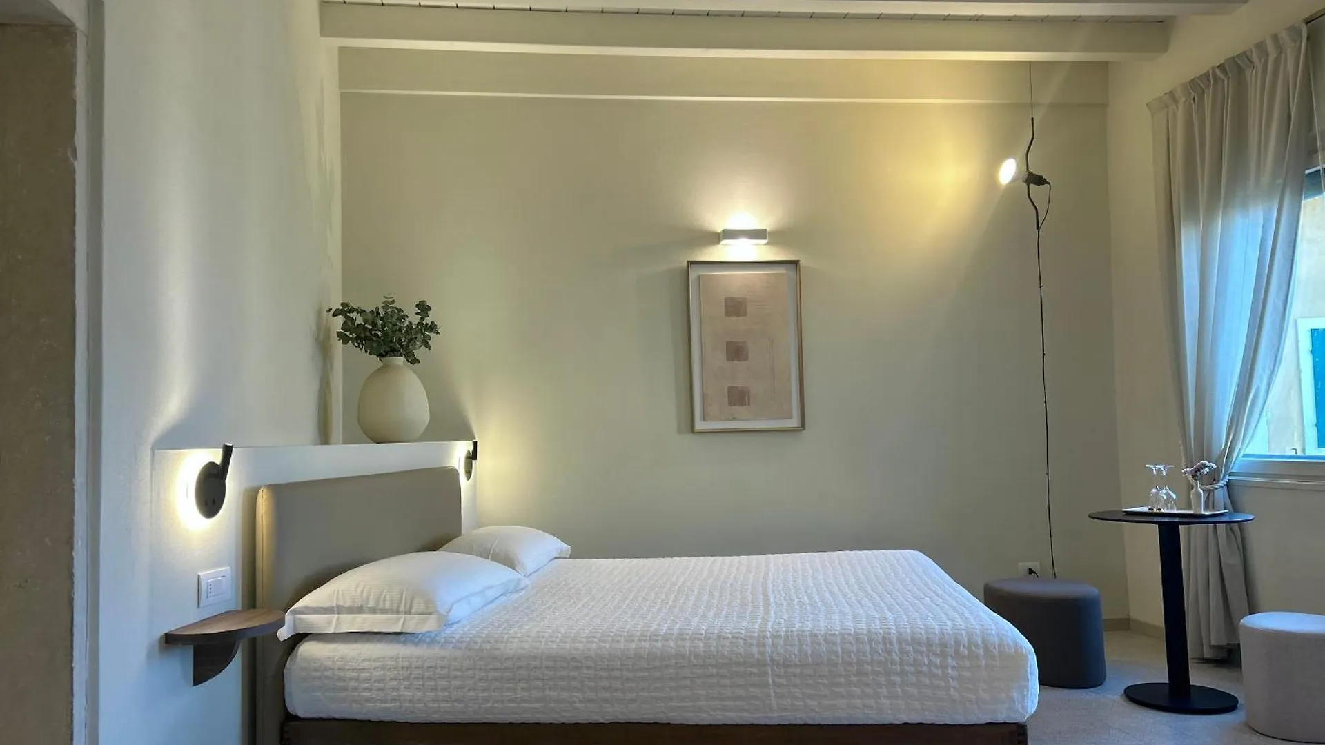 Bed & Breakfast The Lake Suites Com - Luxury Stay In Lazise